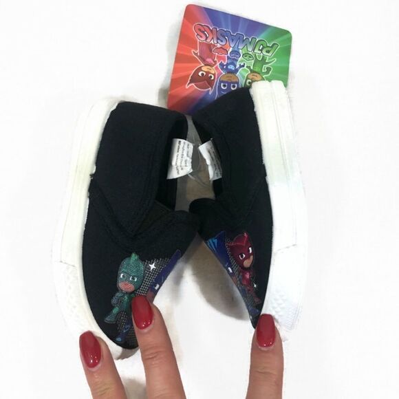 Brand new Boys PJ Mask Slip on Canvas Sneakers 5 - Picture 4 of 7